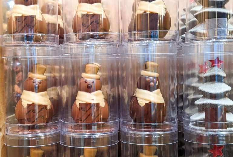 Nos petits montages vous attendent ! Biscuitier Chocolatier Pâtissier