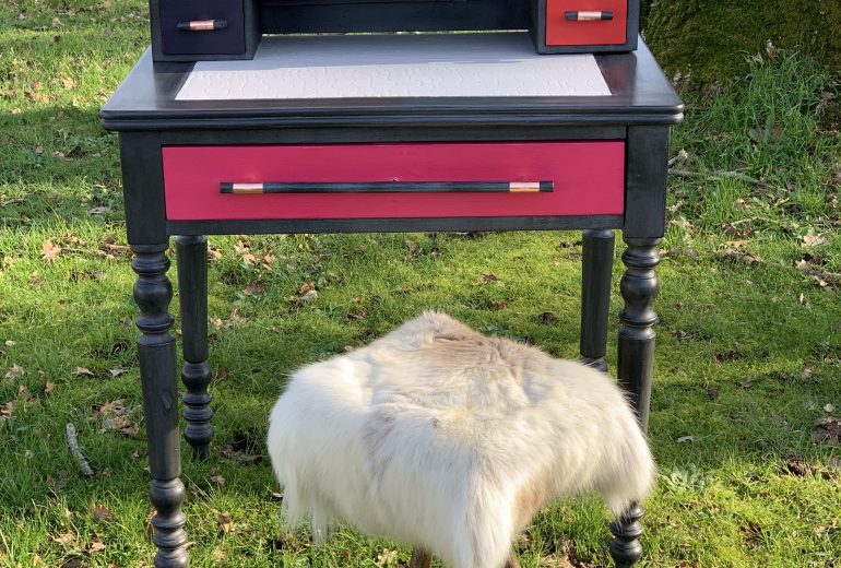 Recherche une nouvelle aventure ! Décorateur de meubles