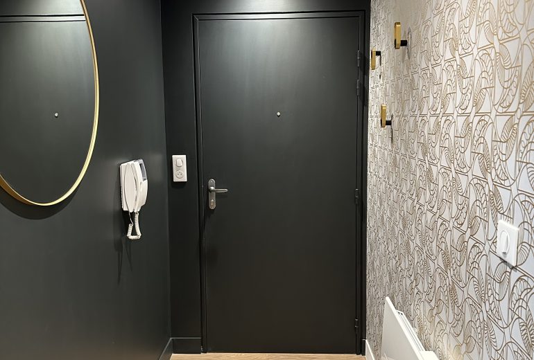 Envie de moderniser vos intérieurs ? Agenceur Concepteur de dressings et rangements Cuisiniste Poseur de cuisine