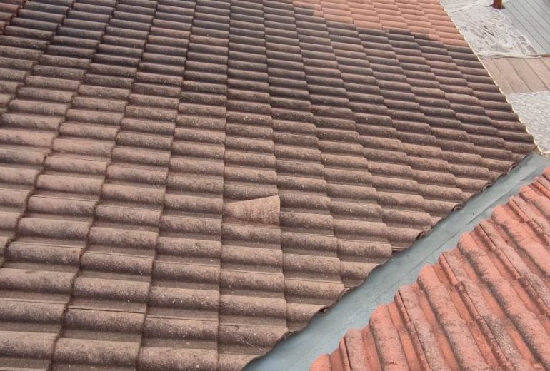 Rénovation toiture tuiles ciment Redland Clisson 44190 Charpentier Couvreur Zingueur