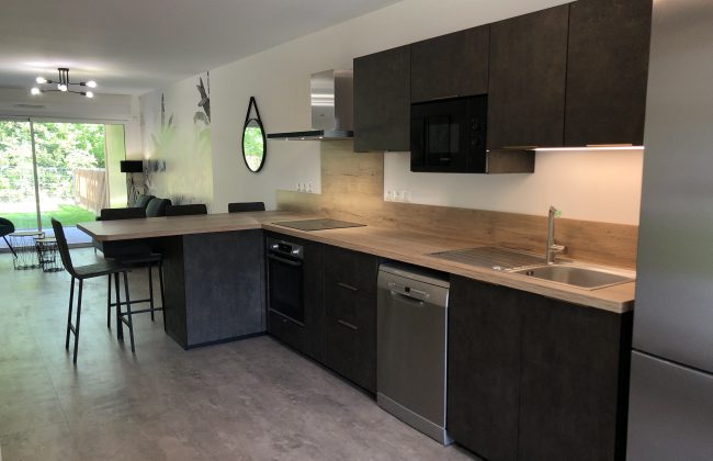 Aménagement d'une colocation Agenceur Concepteur de dressings et rangements Cuisiniste Poseur de cuisine