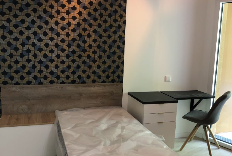 Aménagement d'une colocation Agenceur Concepteur de dressings et rangements Cuisiniste Poseur de cuisine