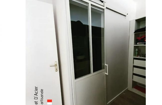 Porte verrière coulissante Agenceur Ebéniste Fabricant de mobilier Menuisier