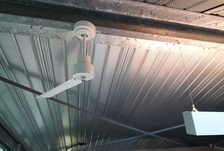 Installation de 9 ventilateurs - Cabinet d'Architecte Électricien