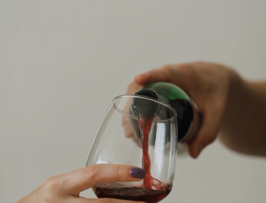 3️⃣conseils pour bien servir les vins rouges 🍷 Caviste Traiteur