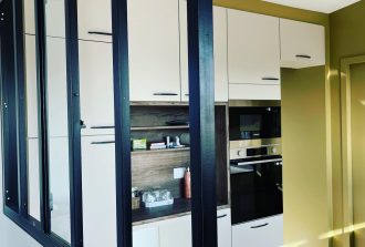 Couleurs de Jade Applicateur Béton Ciré Façades Papier peint Parqueteur Peintre Peintre d'extérieur Peintre d'intérieur Peinture à effet Peinture métallisée Pose Sableur Solier moquettiste