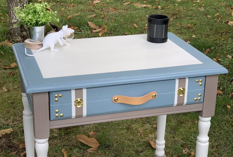 Recherche écolier-écolière Décorateur de meubles