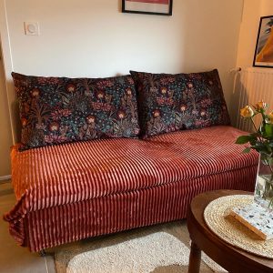 Les Beautés Cachées Abat-jouriste Fabricant de luminaires Tapissier Décorateur