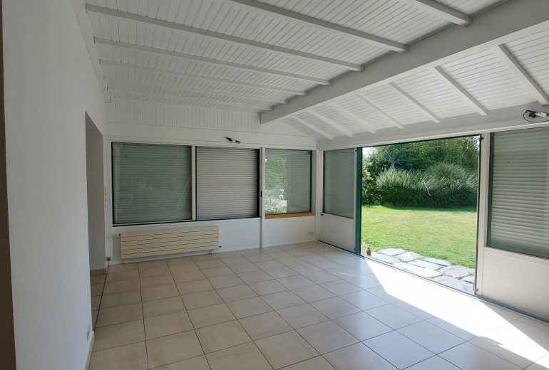 Rénovation vérandas en blanc pour plus de clarté Applicateur Béton Ciré Peintre Peintre d'extérieur Peintre d'intérieur