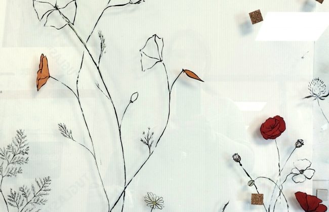 Champs de fleurs en cuisine Créateur de bijoux Décorateur de meubles Fabricant de luminaires