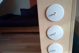 MICHEL Electricité Alarme Climaticien Électricien Installation de câblage électrique Installation de détecteur de fumée Installation de tableau électrique Pose de chauffage électrique Pose de compteur électrique Pose de disjoncteur différentiel Ventiliste