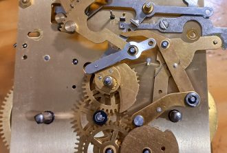 réparer horloge à Nantes