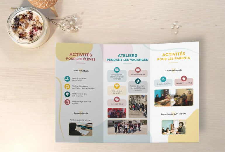 Dépliant - Association AREA Graphiste Illustrateur