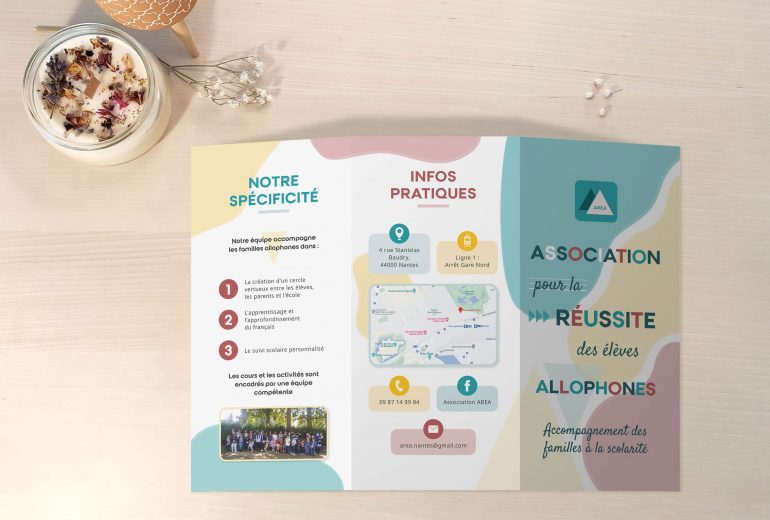 Dépliant - Association AREA Graphiste Illustrateur