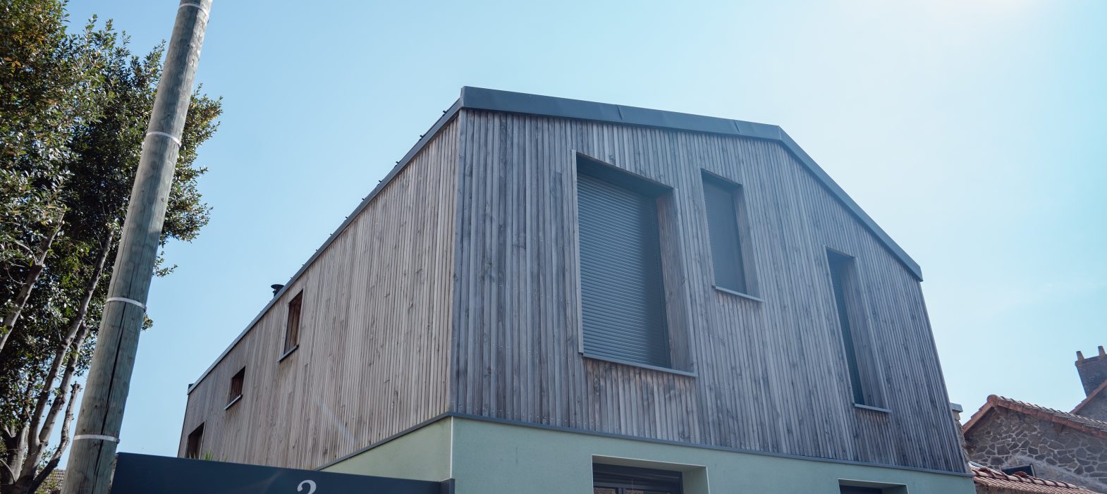 Surélévation maison à Nantes réalisée en ossature bois par Brébion Construction Bois