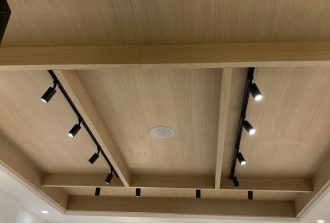 Atelier KOZO Agenceur Concepteur de dressings et rangements Ebéniste Fabricant de mobilier Menuisier