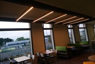 installation éclairage sur mesure pour restaurant à Nantes