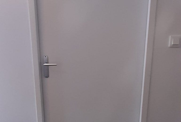 ✨ Portes personnalisées ✨ Peintre Peintre d'extérieur Peintre d'intérieur Solier moquettiste