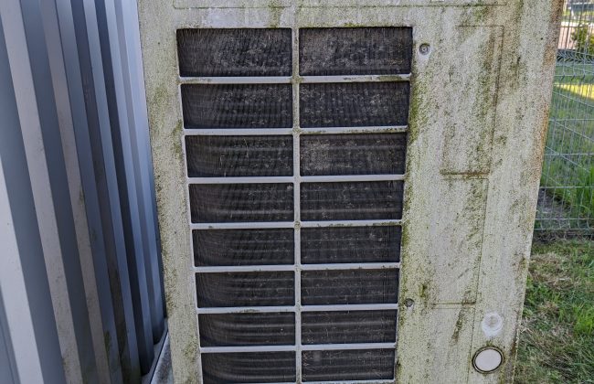 Entretien d'une climatisation VRV Chauffagiste Climaticien Plombier