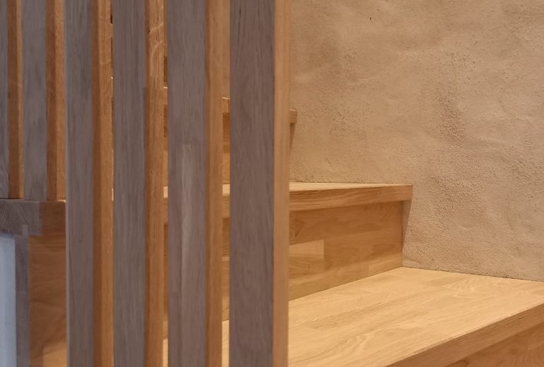 Habillage d'un escalier Agenceur Concepteur de dressings et rangements Cuisiniste Ebéniste Fabricant de mobilier Menuisier Parqueteur