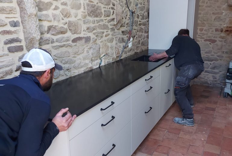 Plan de travail de cuisine Cuisiniste Fabricant de mobilier Marbrier