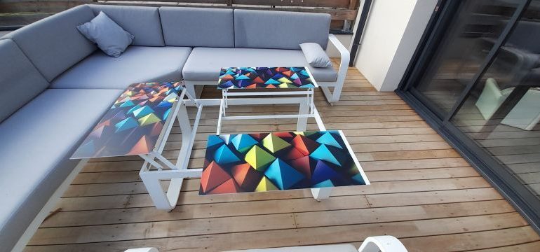 Votre design sur votre table Peintre Peintre d'extérieur Peintre d'intérieur Solier moquettiste