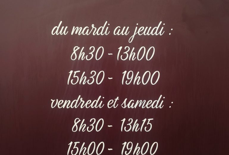 Peinture d'enseigne à Carquefou Artiste peintre Enseigniste Peintre Peintre d'extérieur Peintre en lettres