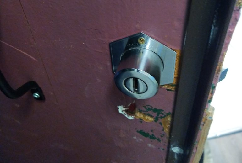 Sécurisation de porte ⚔️ Serrurier