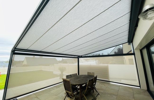 La Pergola Toile Brustor : Un Espace Évolutif et Personnalisable ! 🌞 Fenêtrier Menuisier Storiste
