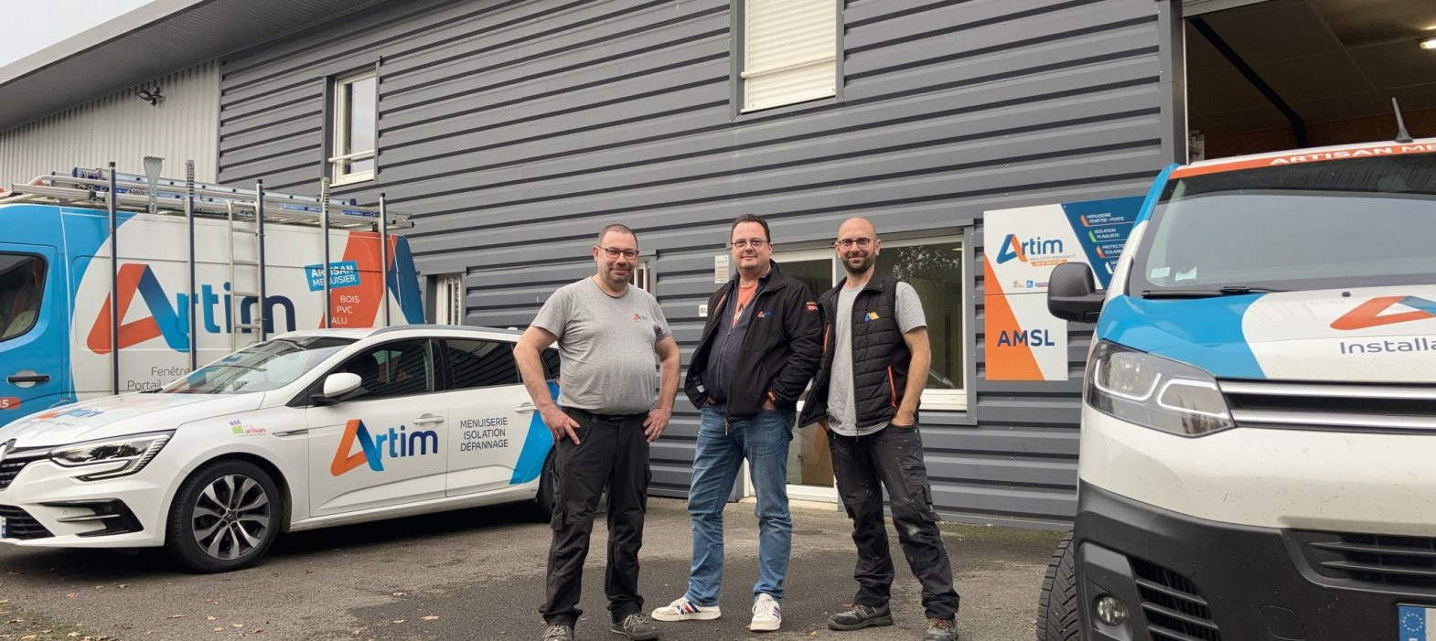 pose fenetre bois nantes