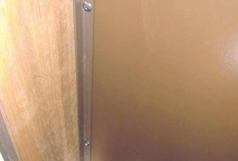 Porte sécurisée à moindre coût ! Serrurier