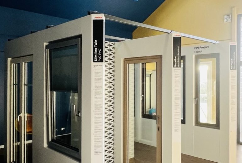 Inauguration Studio FINSTRAL Fenêtrier Installateur de pergola et store Jointeur Menuisier Plaquiste Storiste