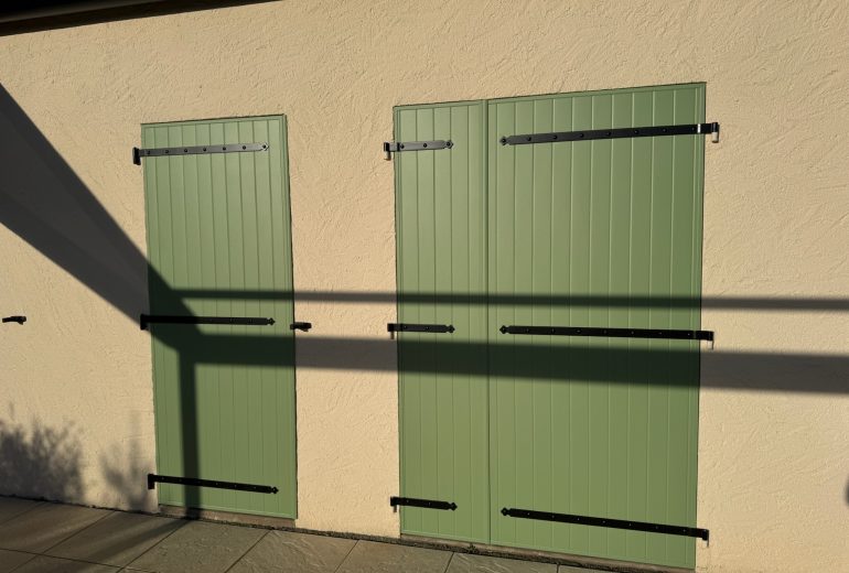  Nouvelle pose réussie !✨ Fenêtrier Installateur de pergola et store Menuisier Storiste