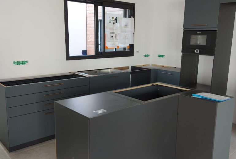 Plan de travail en Quartzite Méridien Cuisiniste Fabricant de mobilier Marbrier