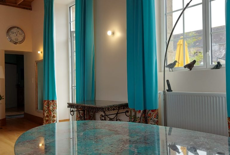 Plateau de table en granit Amazonite Cuisiniste Fabricant de mobilier Marbrier