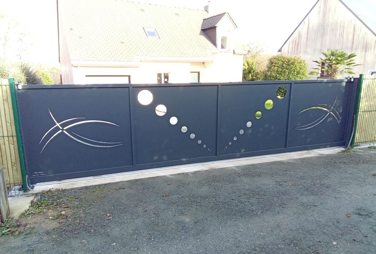 Fabrication sur mesure dans l'atelier de MDG METAL Chaudronnier Métallier