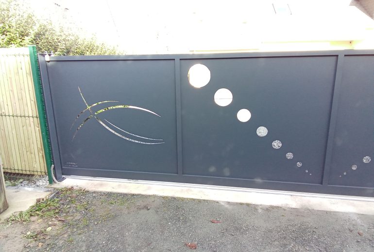 Fabrication sur mesure dans l'atelier de MDG METAL Chaudronnier Métallier