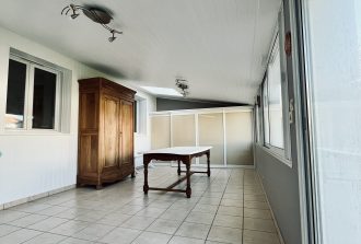 Couleurs de Jade Applicateur Béton Ciré Façades Papier peint Parqueteur Peintre Peintre d'extérieur Peintre d'intérieur Peinture à effet Peinture métallisée Pose Sableur Solier moquettiste