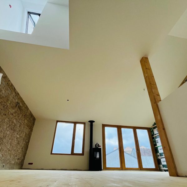 Atelier Jonath Agenceur Combles Espace professionnel Fabricant de mobilier Fabrication Menuisier Mobilier Parqueteur Parquets Portes Pose Pose Poseur de cuisine Rangement Salons et expositions Terrasses Volets