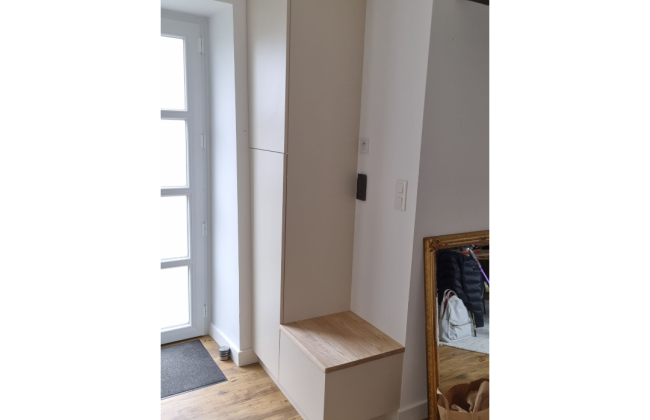 Atelier Jonath Agenceur Combles Espace professionnel Fabricant de mobilier Fabrication Menuisier Mobilier Parqueteur Parquets Portes Pose Pose Poseur de cuisine Rangement Salons et expositions Terrasses Volets