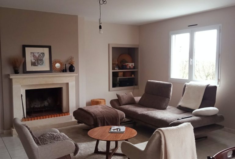 Rénovation salon et meuble cuisine Applicateur Béton Ciré Peintre Peintre d'extérieur Peintre d'intérieur