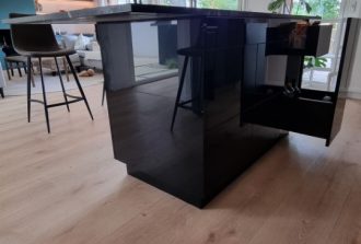 Atelier Jonath Agenceur Combles Espace professionnel Fabricant de mobilier Fabrication Menuisier Mobilier Parqueteur Parquets Portes Pose Pose Poseur de cuisine Rangement Salons et expositions Terrasses Volets