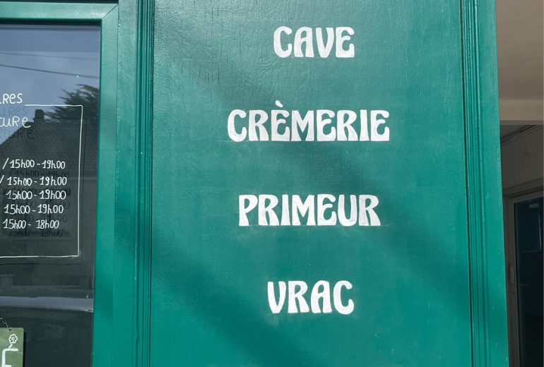 Lettrage pour devanture Artiste peintre Peintre Peintre d'intérieur Peintre en lettres