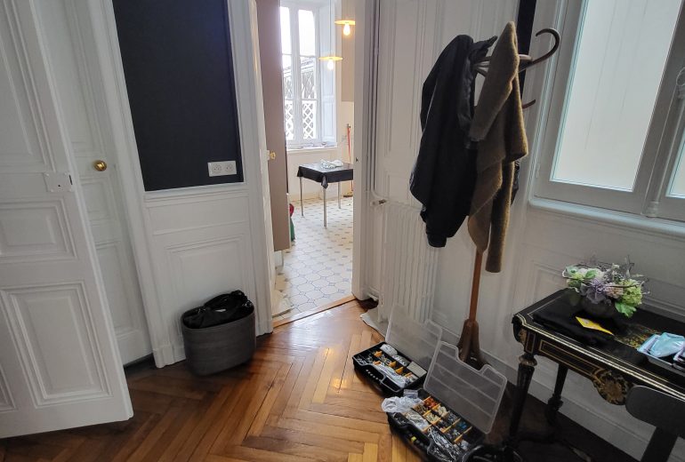 [ Electricien à Vélo Cargo NANTES !!! ] Électricien