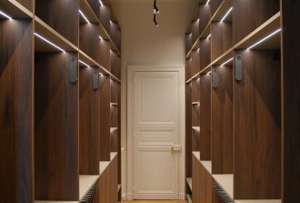 Atelier KOZO Agenceur Concepteur de dressings et rangements Ebéniste Fabricant de mobilier Menuisier