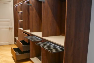 Atelier KOZO Agenceur Concepteur de dressings et rangements Ebéniste Fabricant de mobilier Menuisier