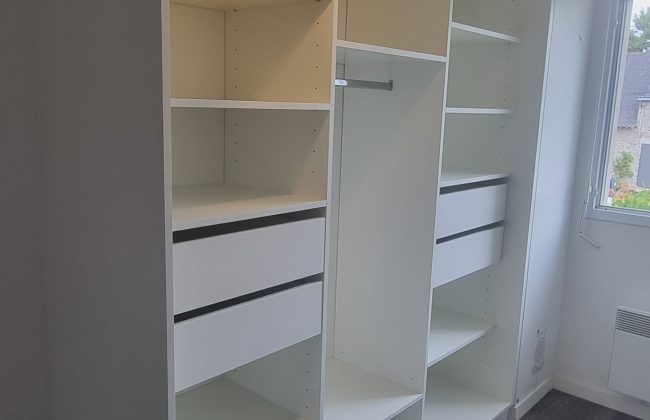 Atelier Jonath Agenceur Combles Espace professionnel Fabricant de mobilier Fabrication Menuisier Mobilier Parqueteur Parquets Portes Pose Pose Poseur de cuisine Rangement Salons et expositions Terrasses Volets