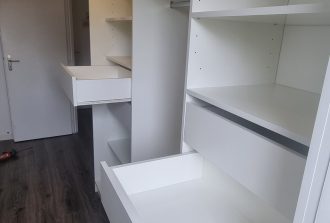 Atelier Jonath Agenceur Combles Espace professionnel Fabricant de mobilier Fabrication Menuisier Mobilier Parqueteur Parquets Portes Pose Pose Poseur de cuisine Rangement Salons et expositions Terrasses Volets