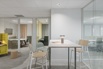 Decodheure Agrandir une pièce Améliorer circulation entre les pièces Architecte d'intérieur Conception des plans avec redistribution des volumes Conseil sur le choix des matériaux Conseil sur les rénovations ou modifications d’installations à réaliser Création d'un dressing sur-mesure Designer d'espace Mezzanine Réalisation des démarches administratives Transformation de pièce