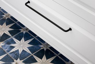 Ana studio Agrandir une pièce Améliorer circulation entre les pièces Architecte d'intérieur Conception des plans avec redistribution des volumes Conseil sur le choix des matériaux Conseil sur les rénovations ou modifications d’installations à réaliser Création d'un dressing sur-mesure Maître d'oeuvre Mezzanine Réalisation des démarches administratives Transformation de pièce